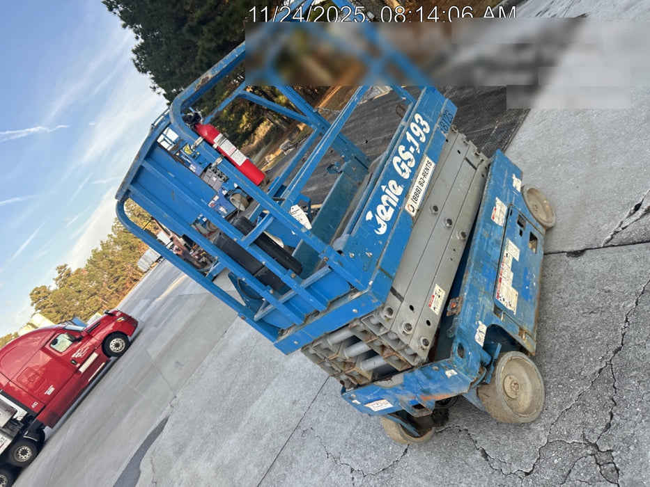 2018 Genie GS-1930 Genie GS-1930 w/Fixed Rail, Chain Entry