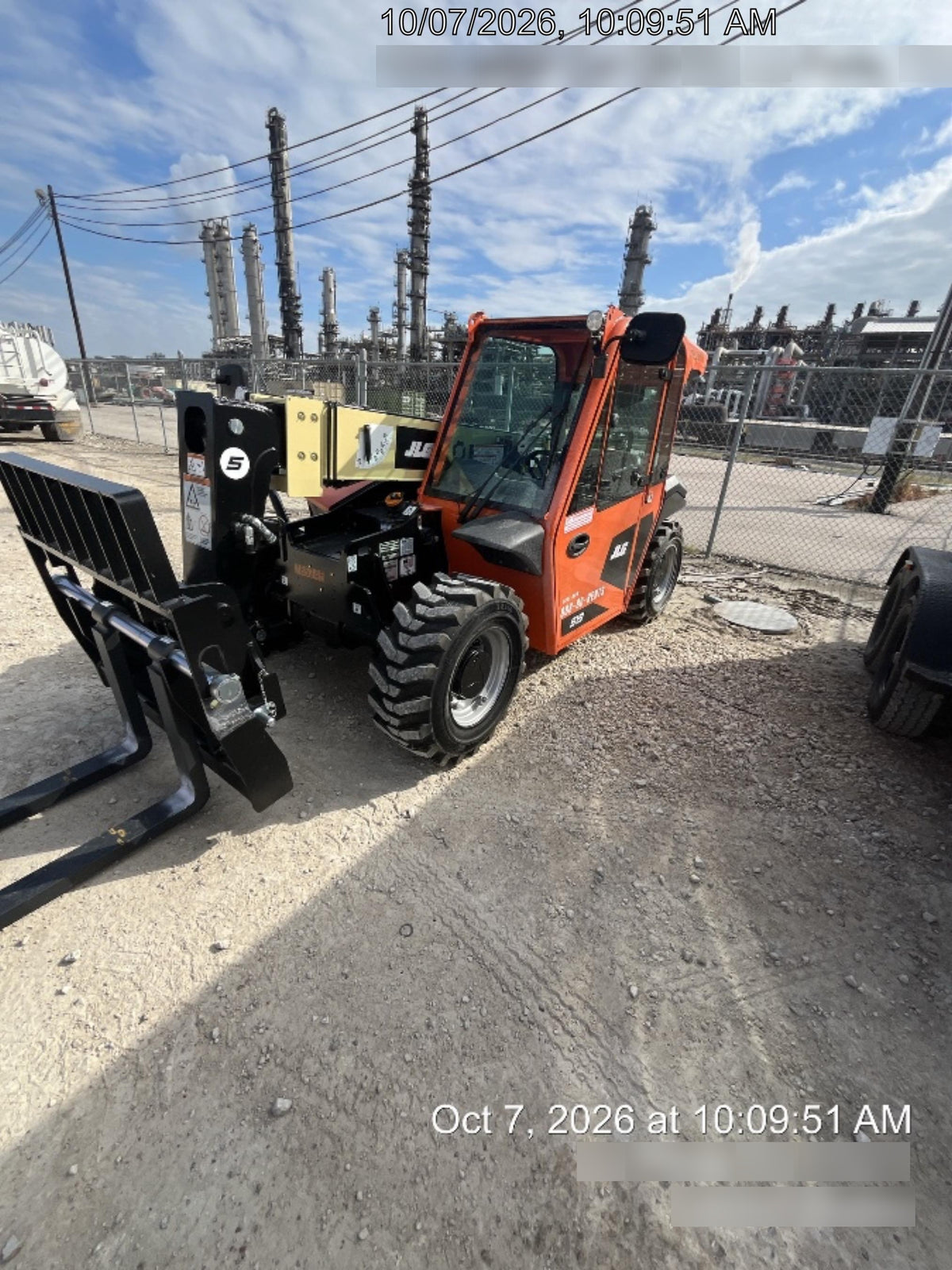 2026 JLG 519