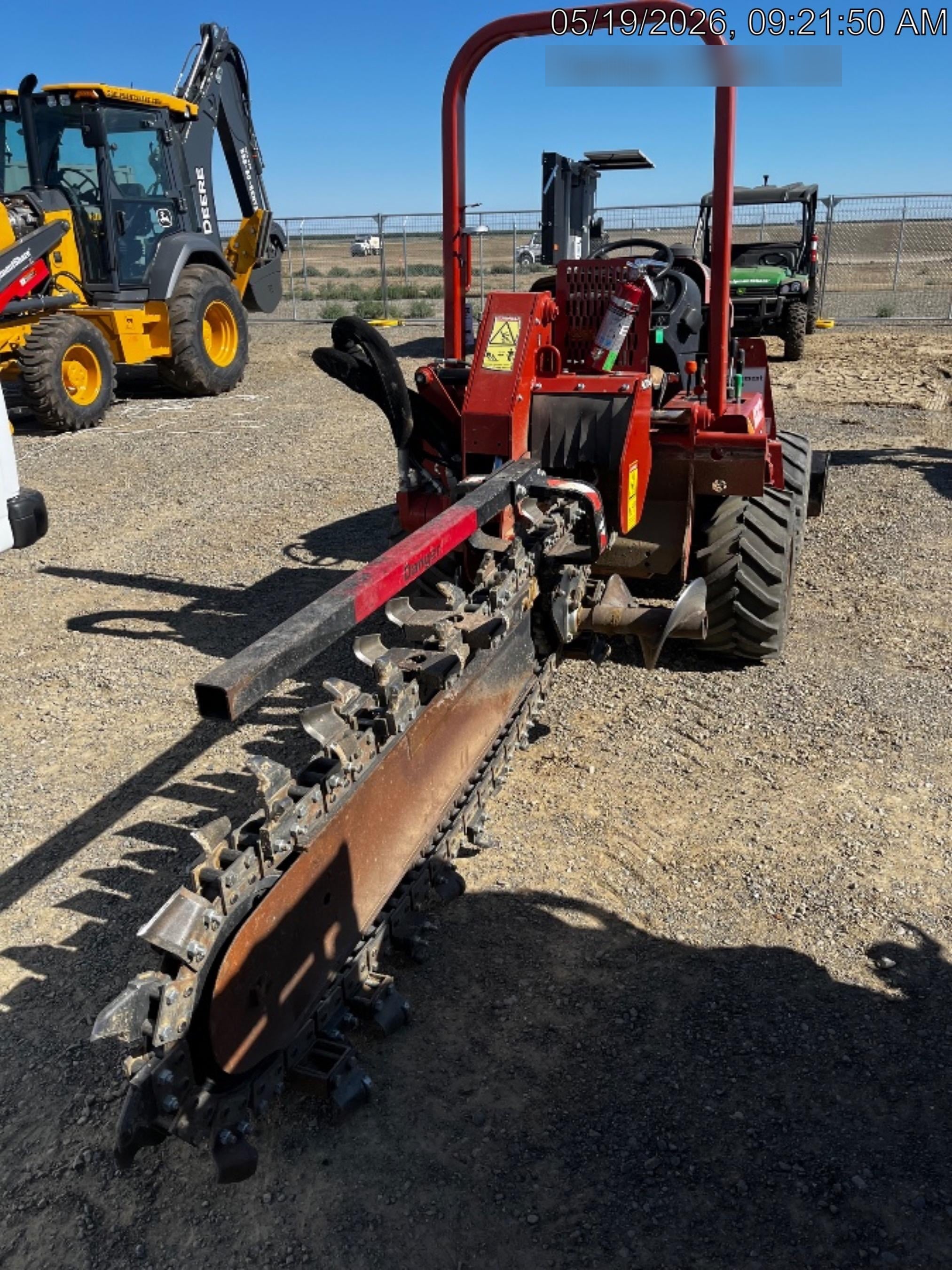 2019 DITCH WITCH RT45A