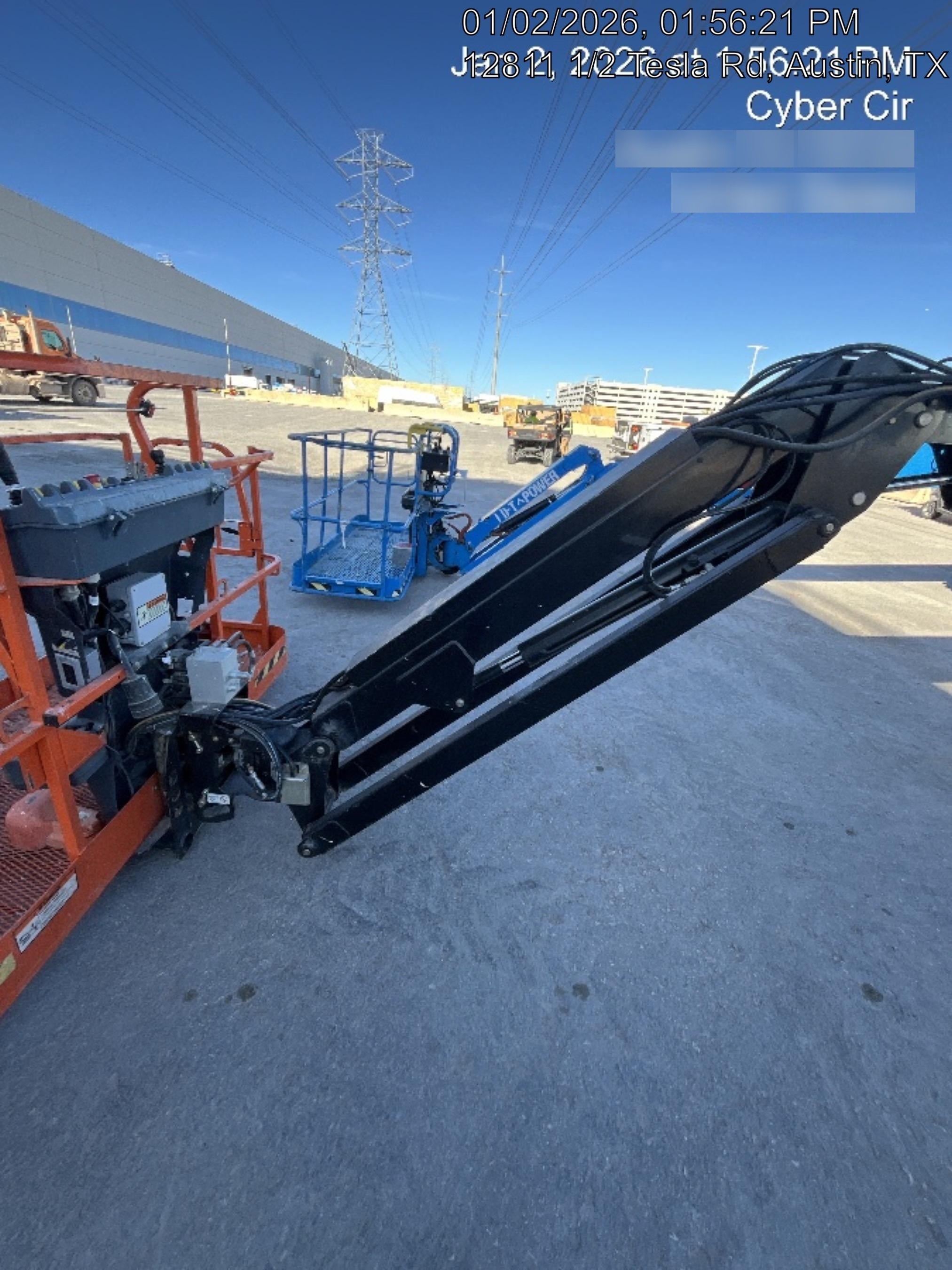 2023 JLG 860SJ