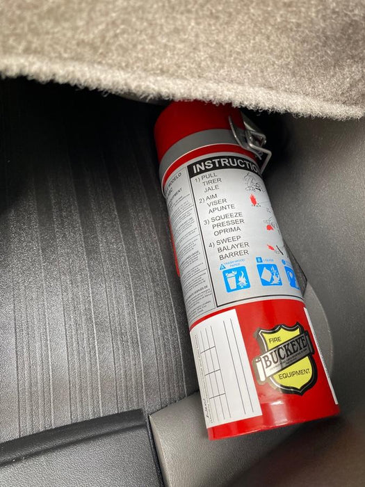 2025 CHEVROLET Express Van - Rental