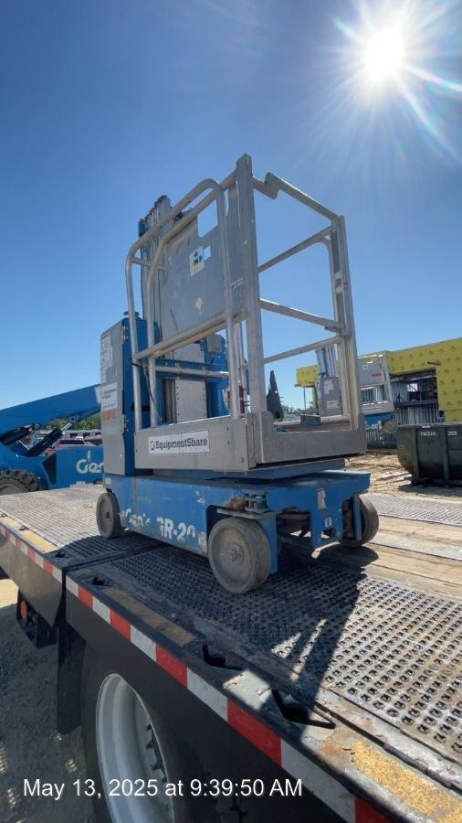 2020 GENIE GR-20