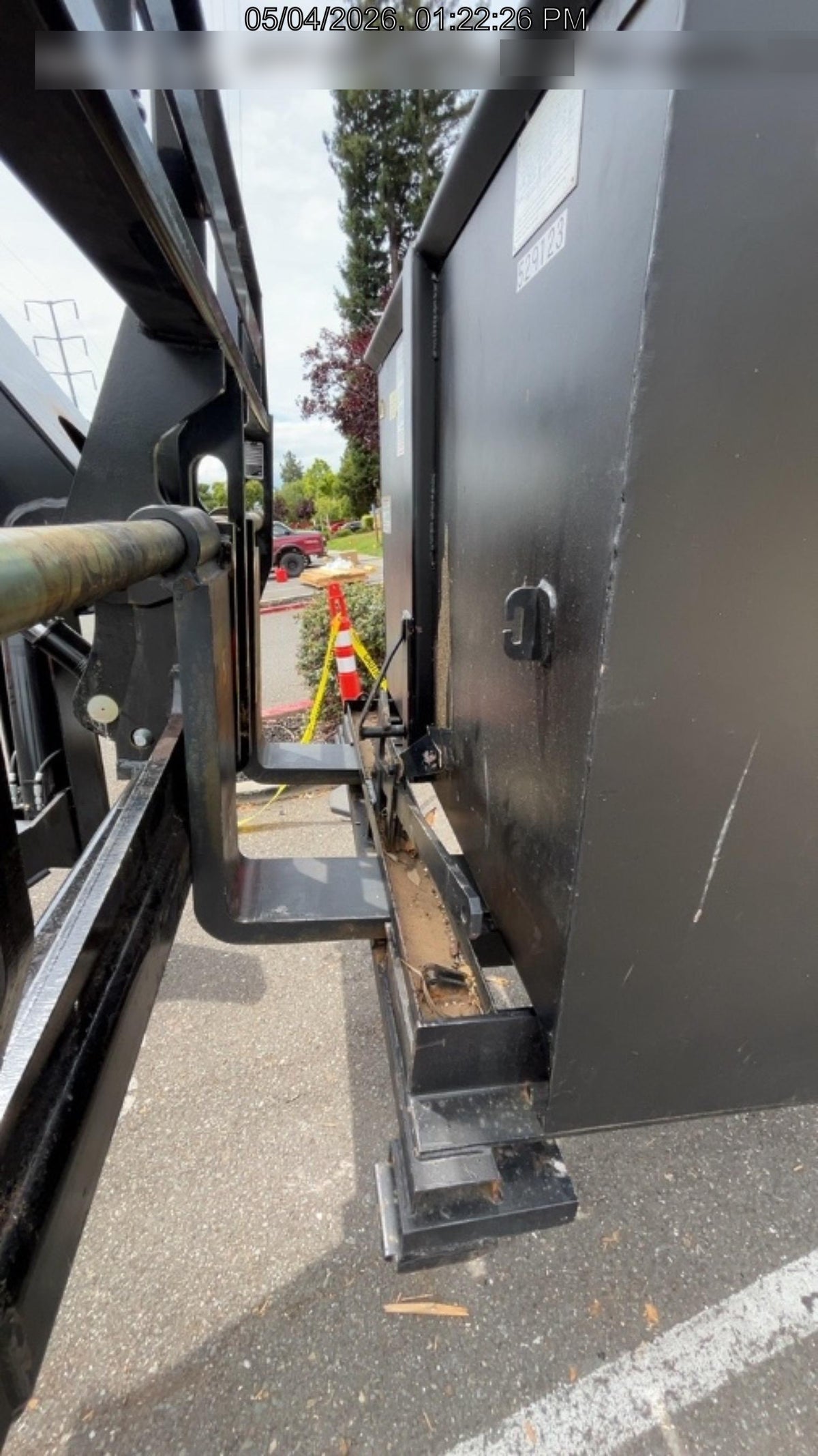 2025 STAR INDUSTRIES M-1820 - Self-Dump Hopper