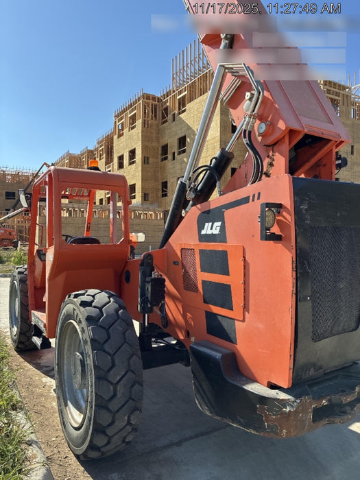 2020 Skytrak 8042 74 Hp, FF Tires, Work Lights, Beacon, Aux Hydraulics, Back up Alarm, Lifting Eye, ES Decals