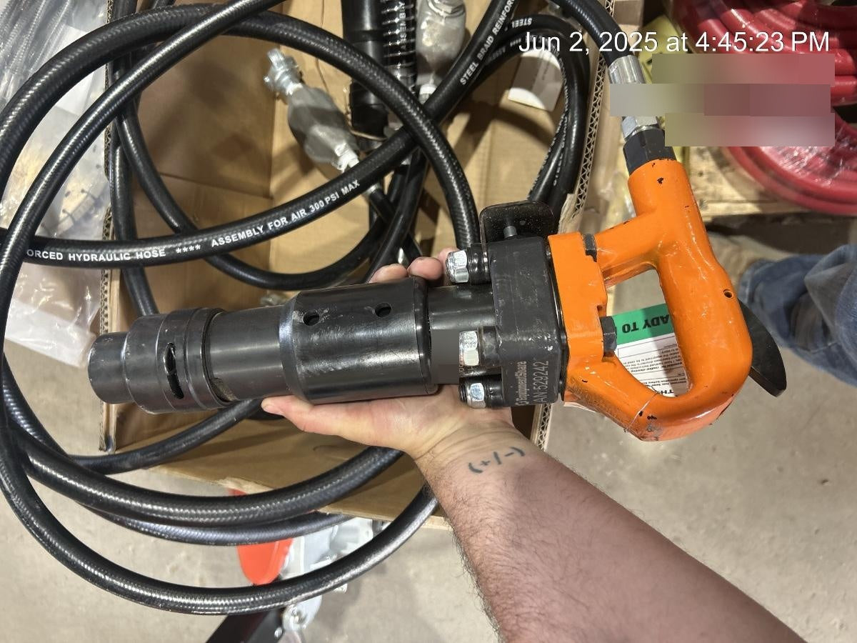 2024 MICHIGAN PNEUMATIC ES-CH3R-TRACKER