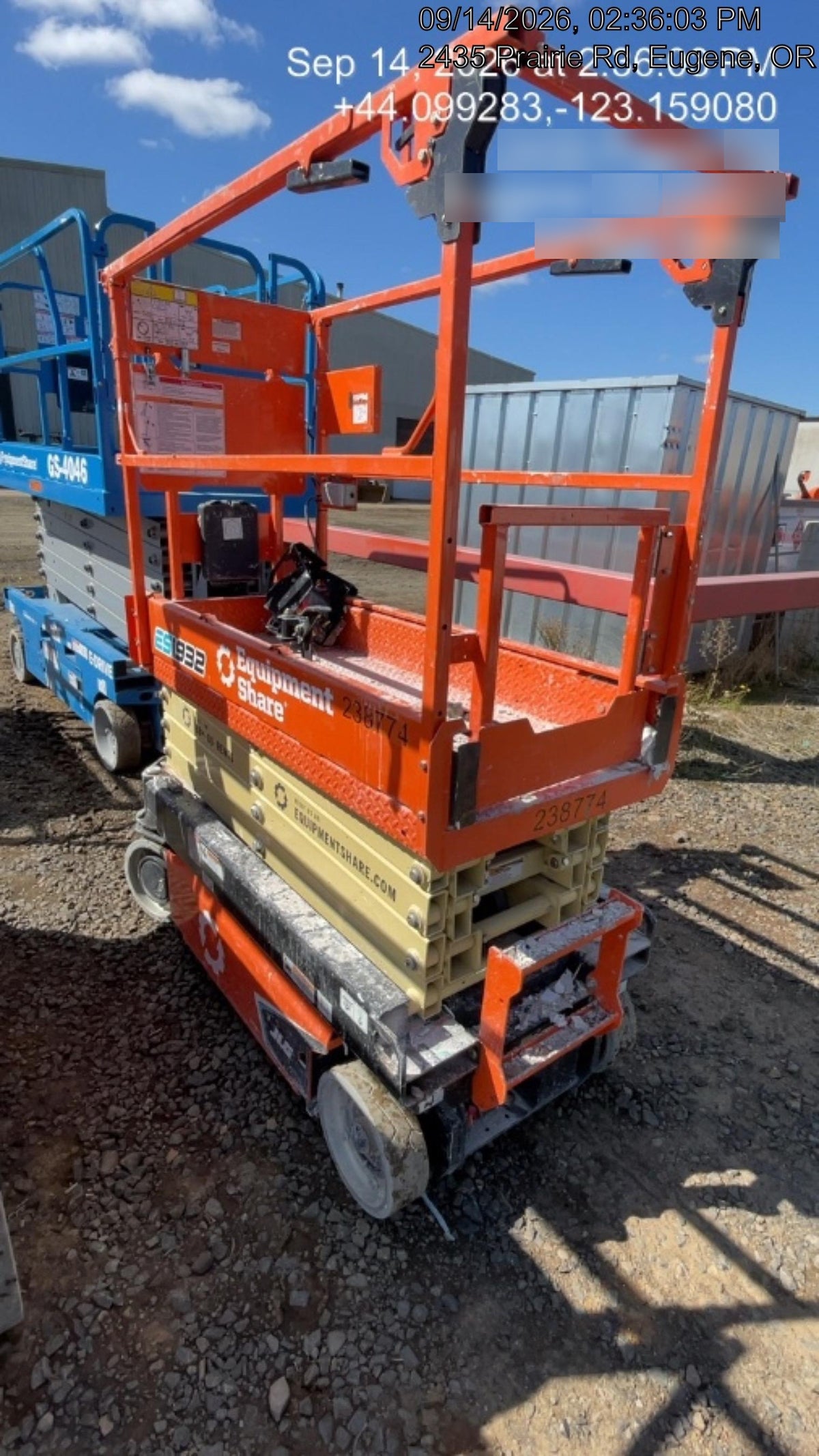 2022 JLG ES1932