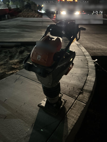 2025 HUSQVARNA LT6005