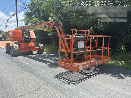 2019 JLG 660SJ 4WD w/Deutz Diesel Engine, FF Tires, Beacon, Welder-Ready Package