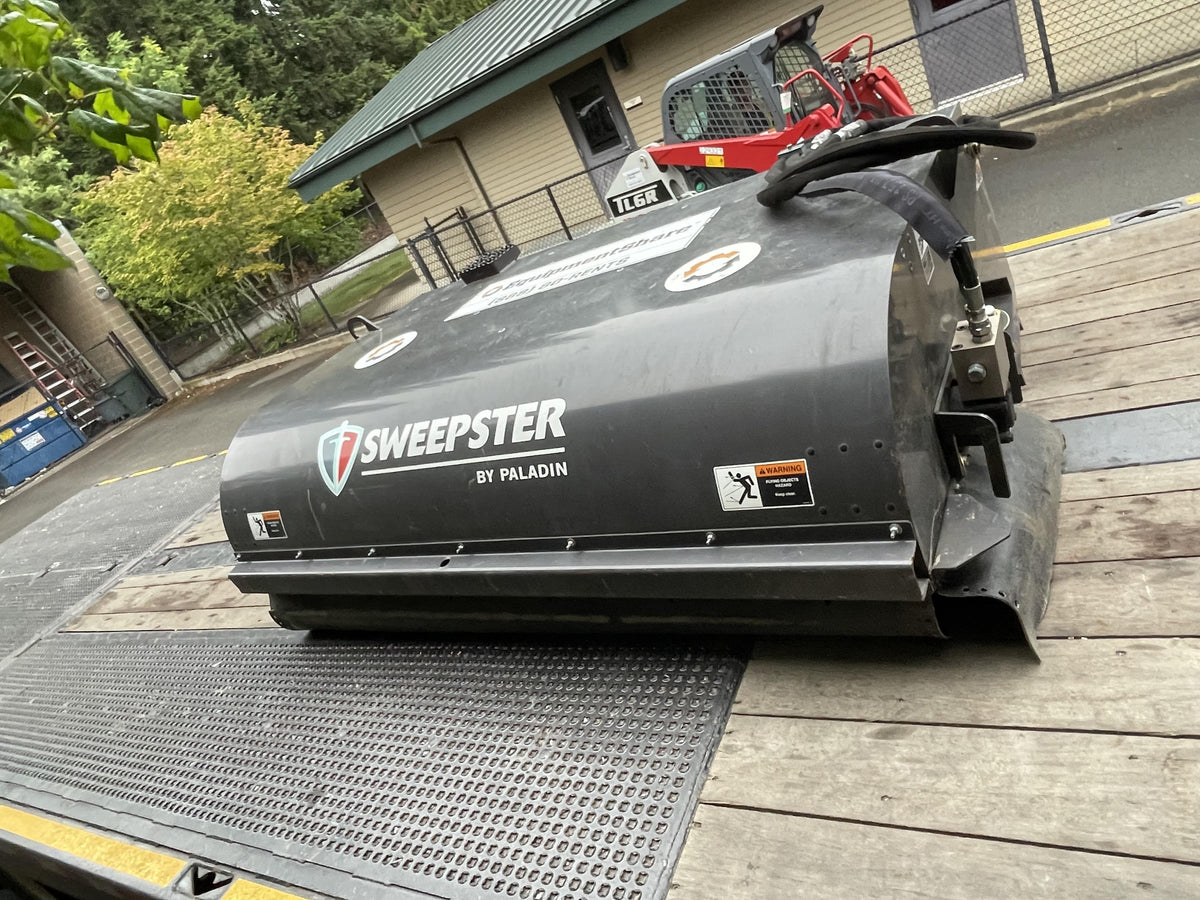 2020 PALADIN Sweepster SB72