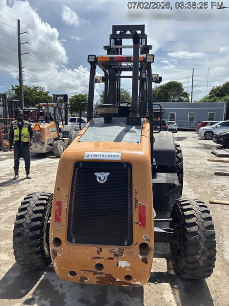 2023 CASE 588H