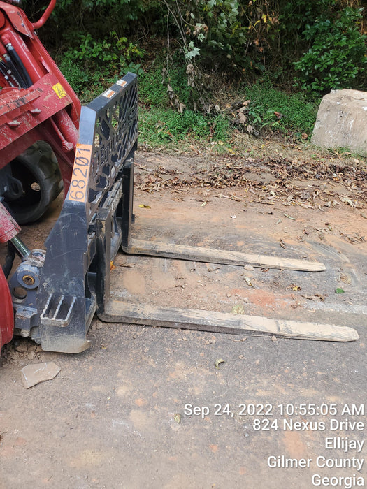 2019 PALADIN 48" Pallet Forks - Paladin