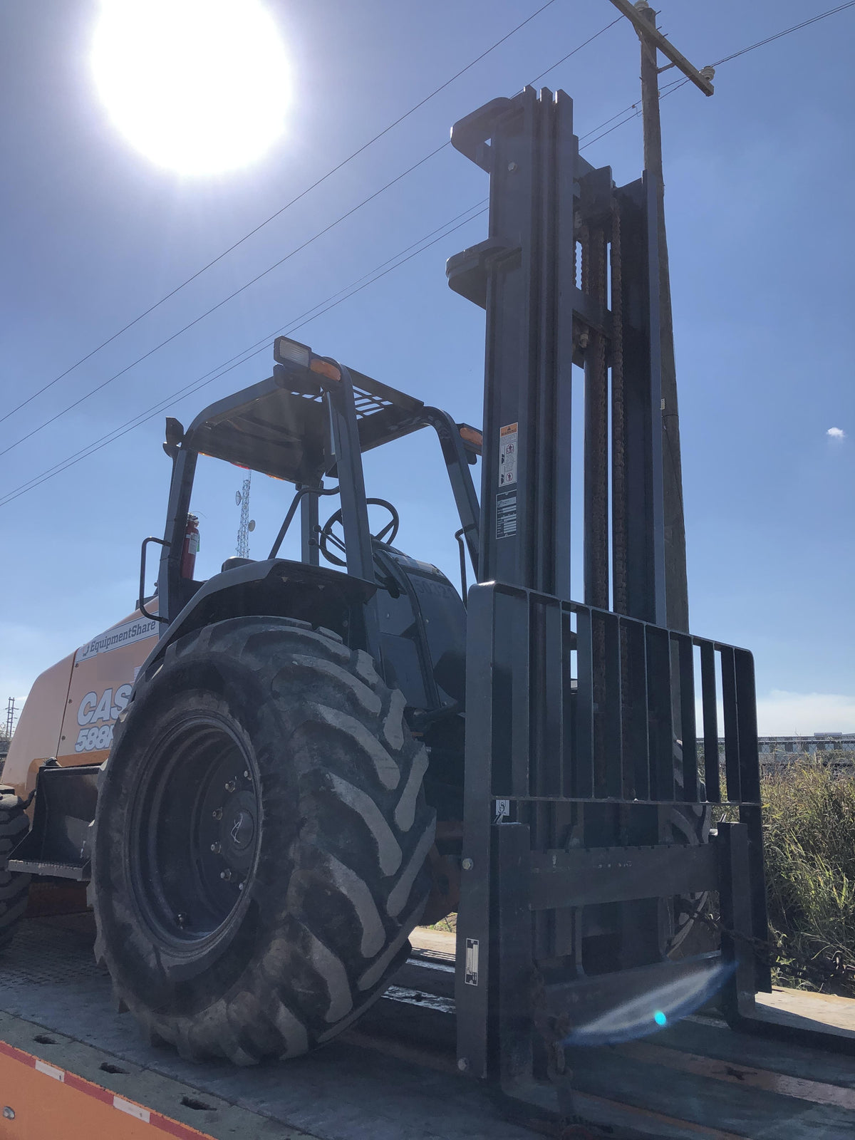 2018 CASE 588H