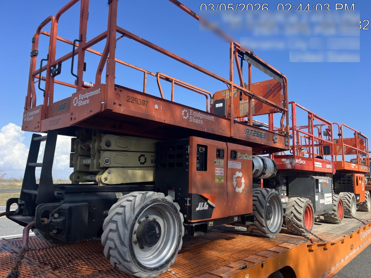 2022 JLG RT2669