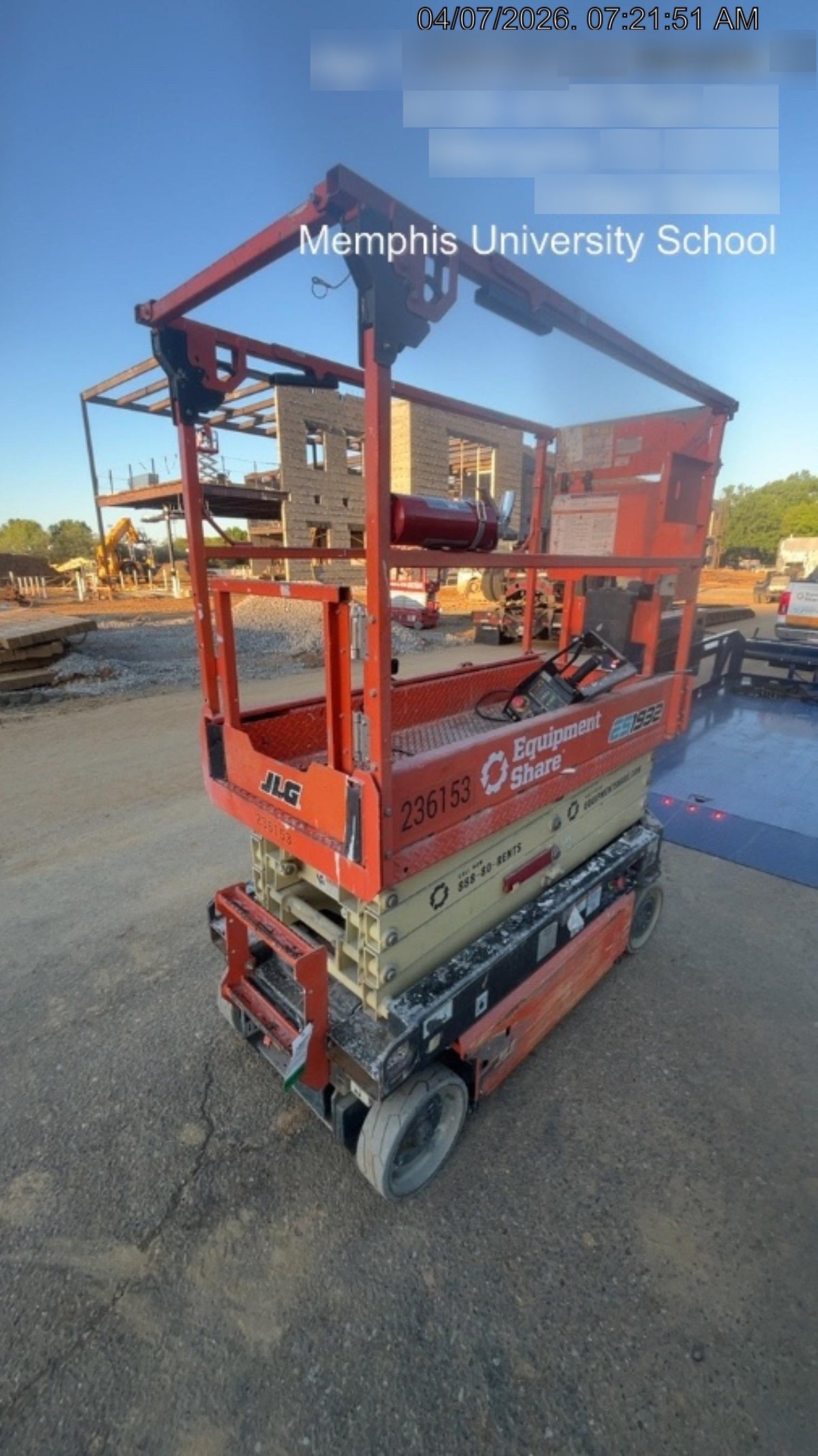 2022 JLG ES1932