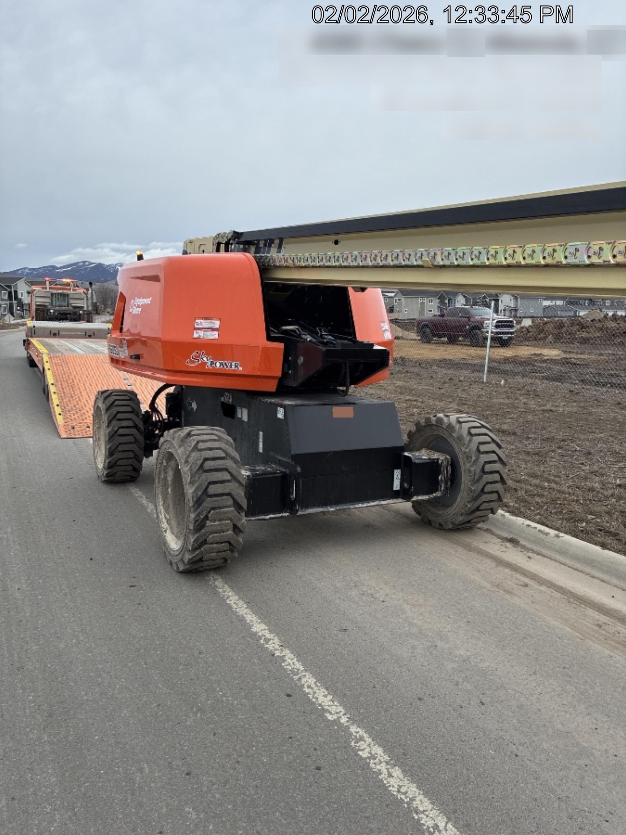 2025 JLG 660SJ