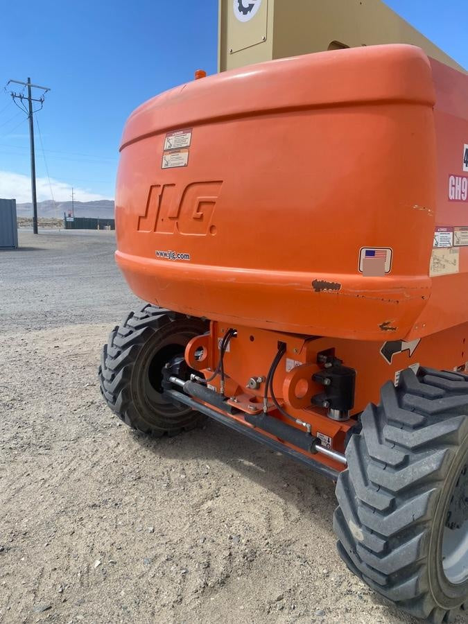 2019 JLG 860SJ