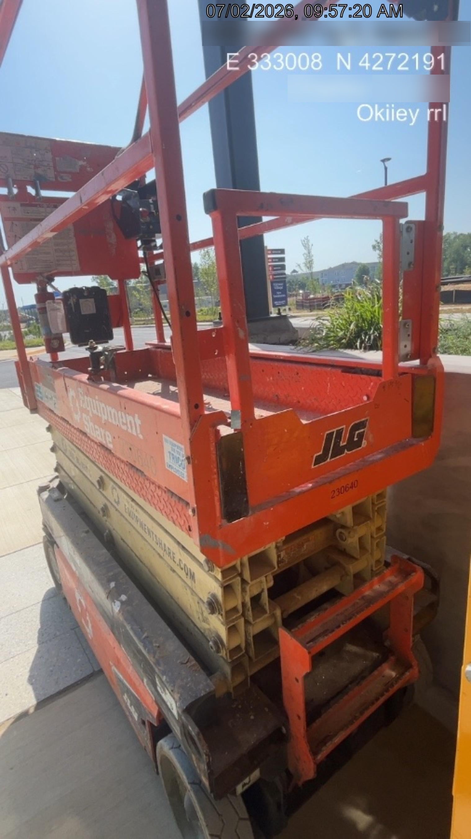 2022 JLG ES1932