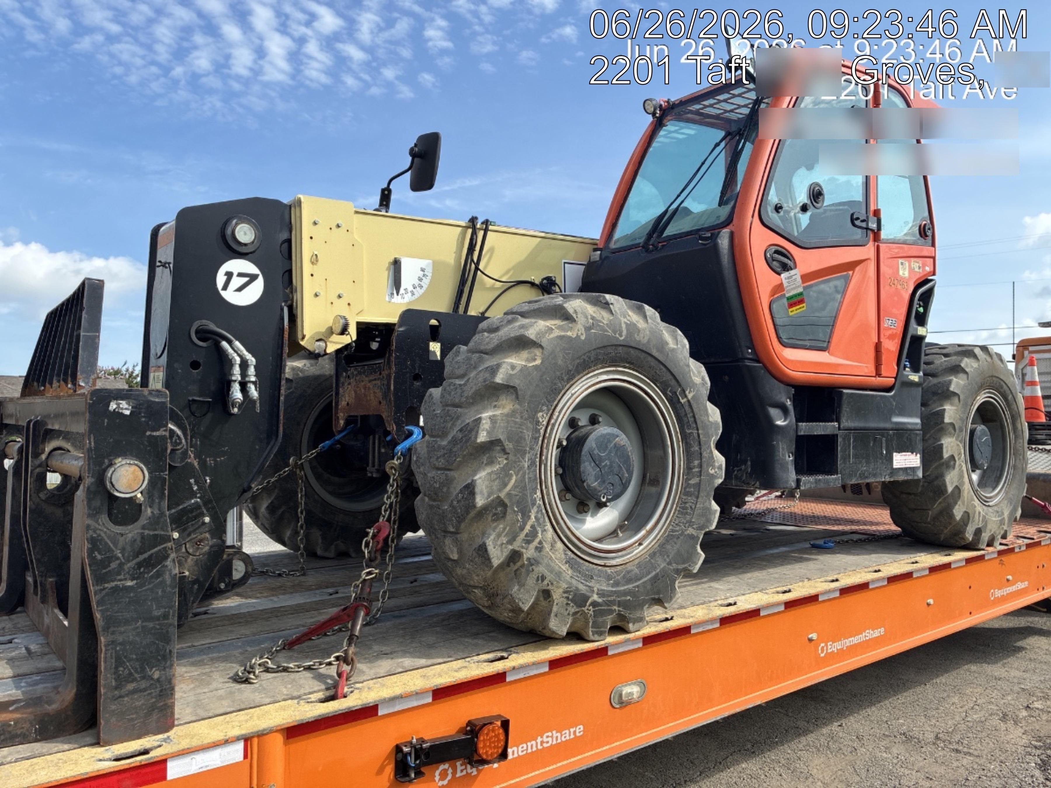 2022 JLG 1732