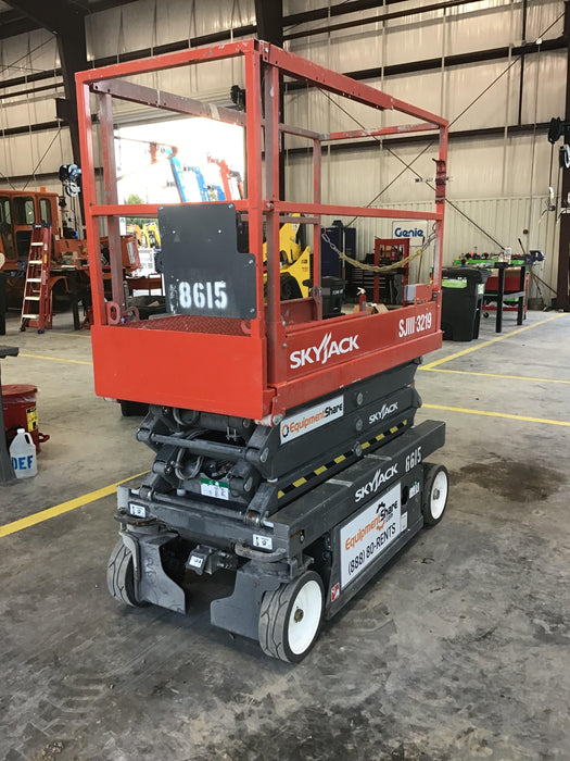 2018 SKYJACK SJIII-3219
