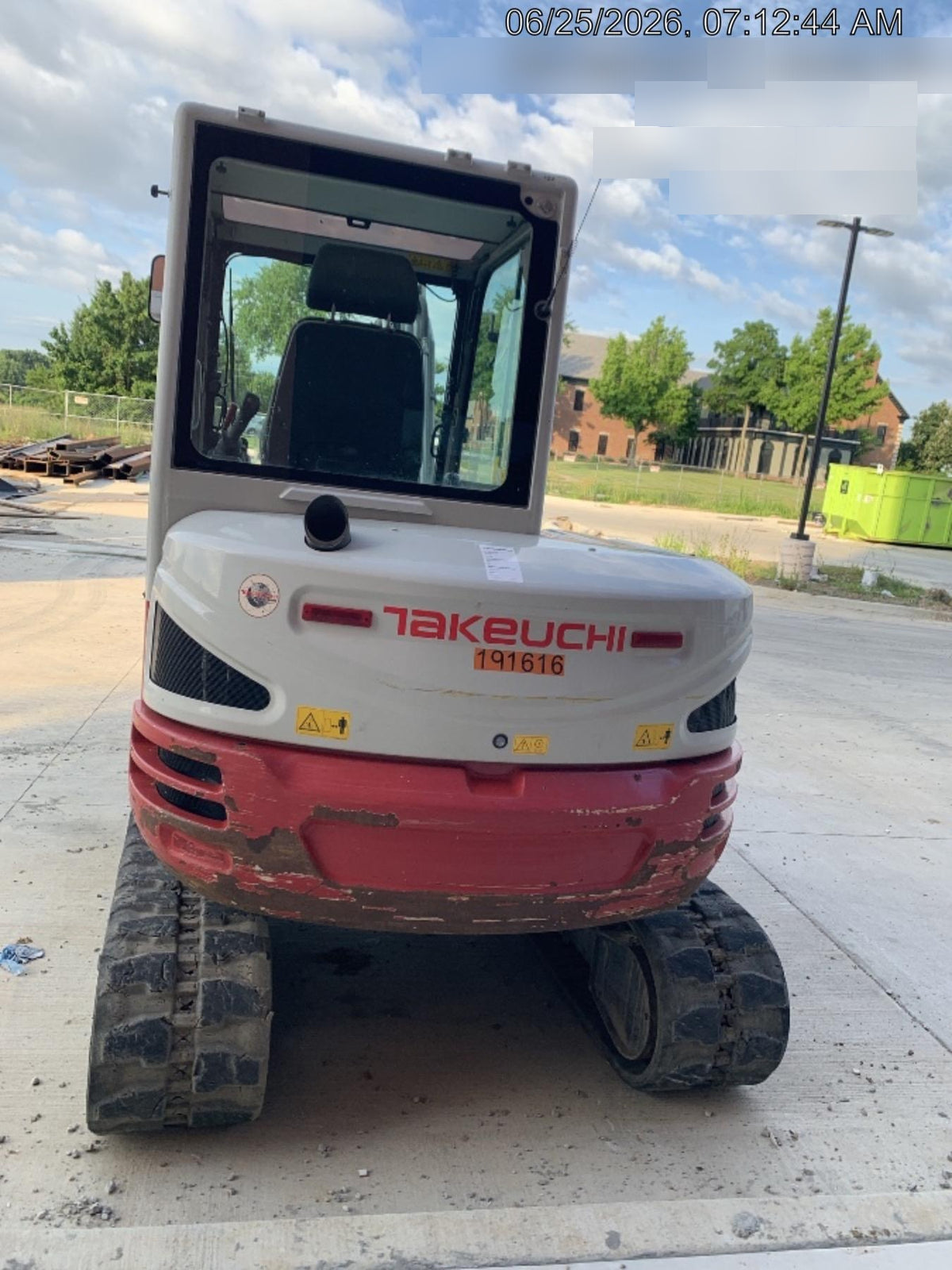 2021 TAKEUCHI TB250-2C