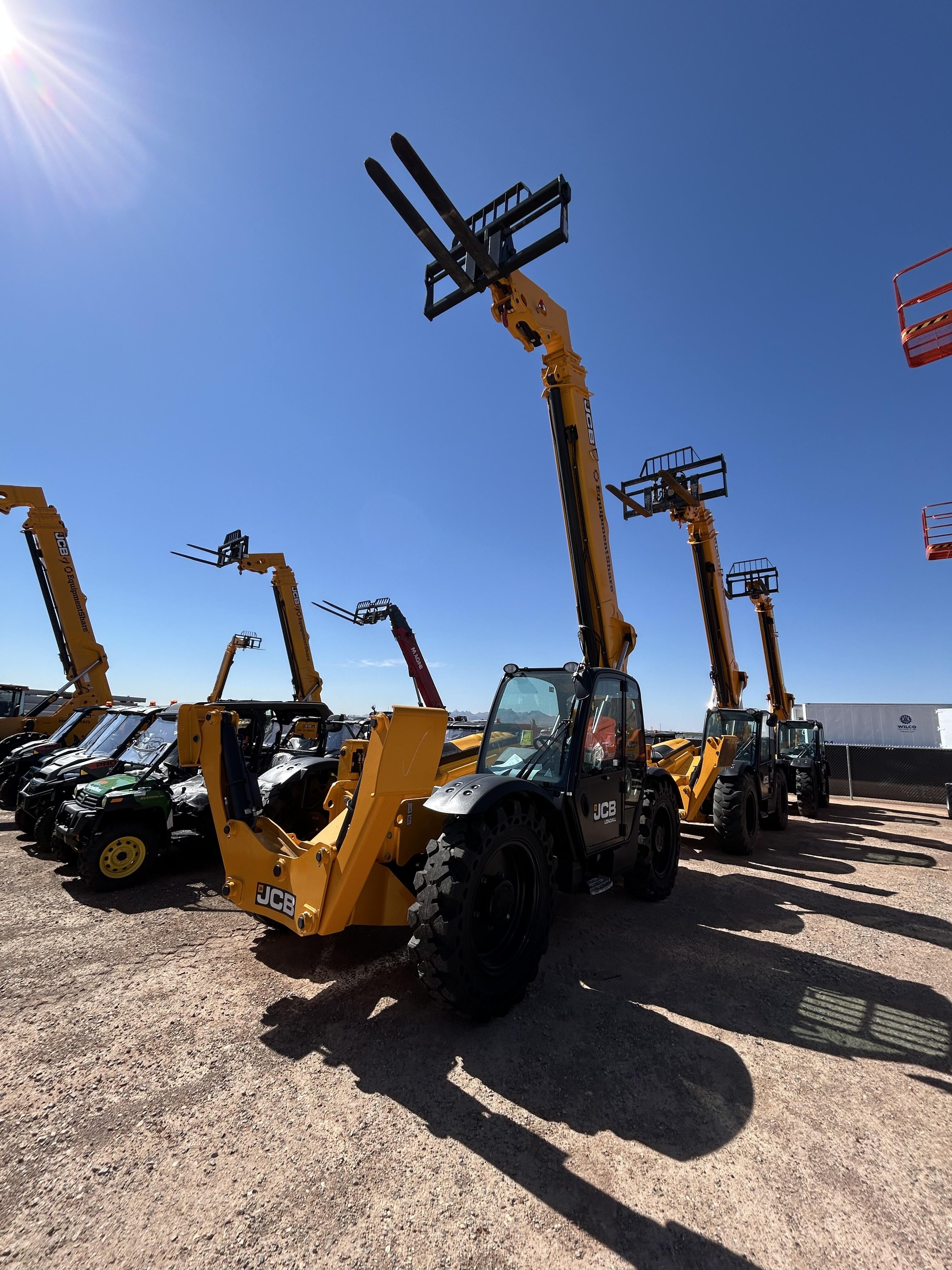 2026 JCB 510-56