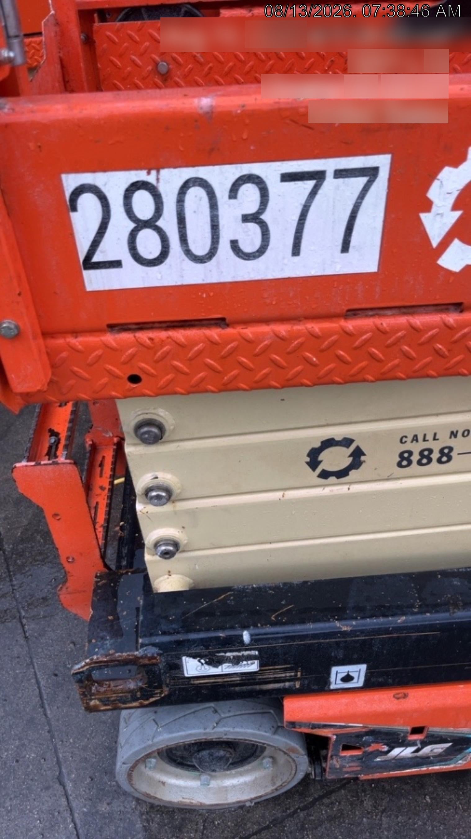 2022 JLG ES1932