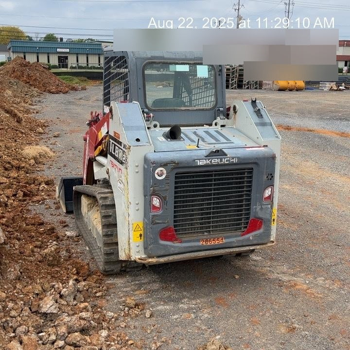 2022 TAKEUCHI TL8R2-R