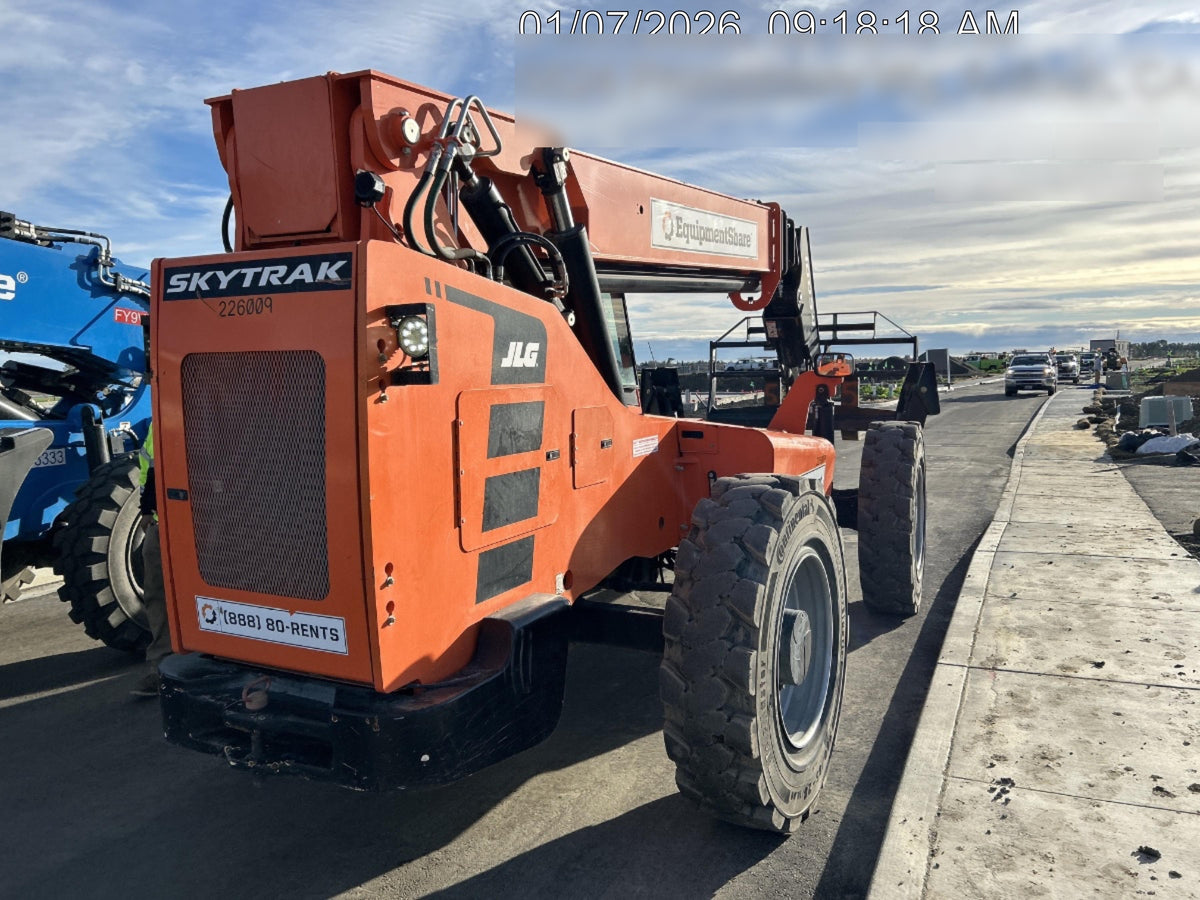 2022 SKYTRAK 10054