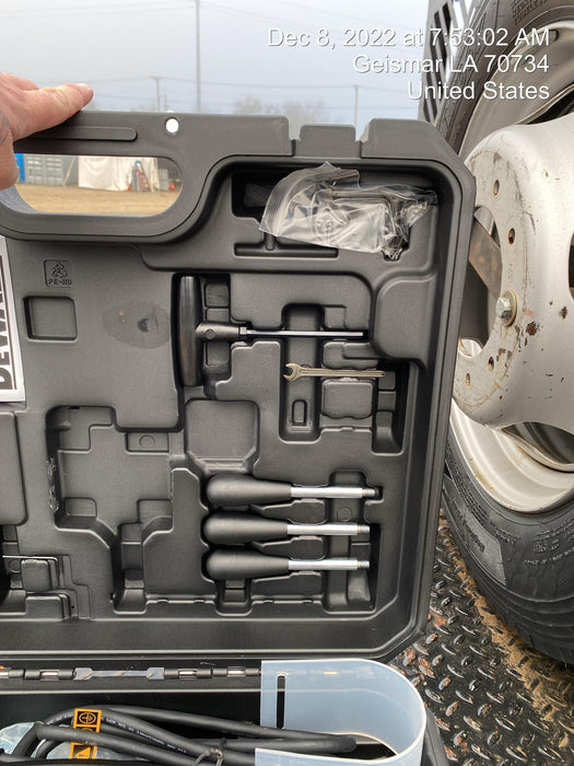 2022 DEWALT DWE1622K