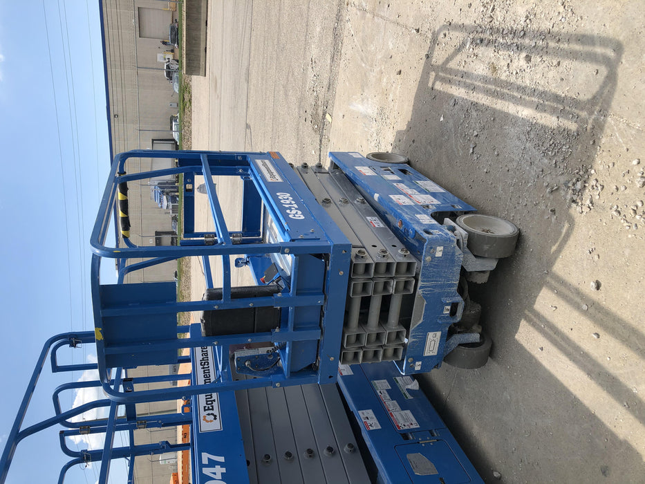 2020 Genie GS-1930 Solid Non Marking Tires, Beacon, Folding rails with half height swing gate