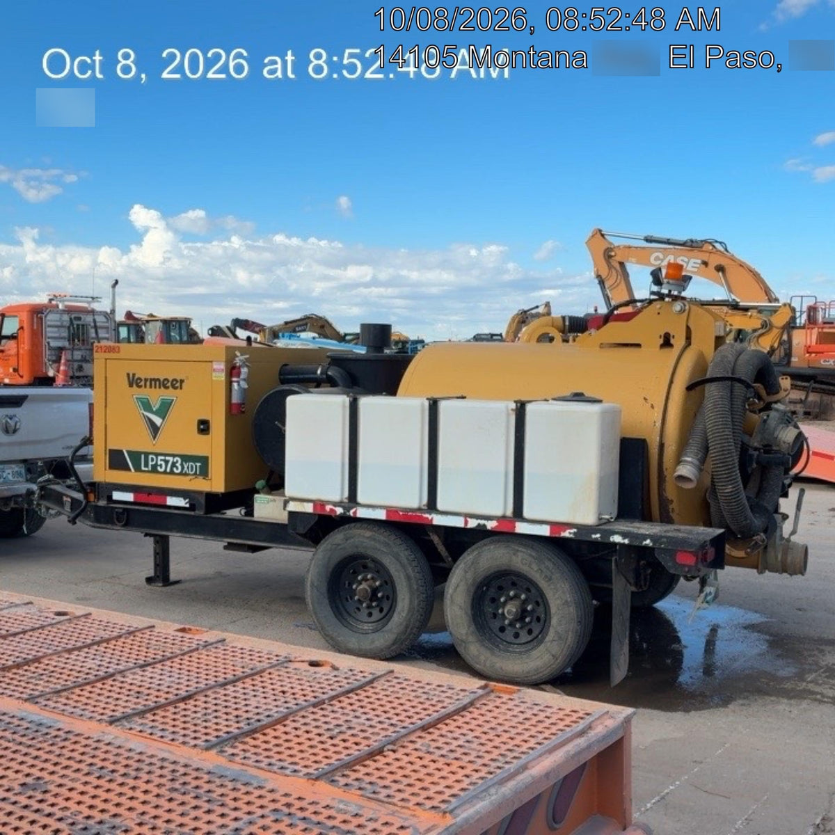 2022 VAC-TRON LP573XDT