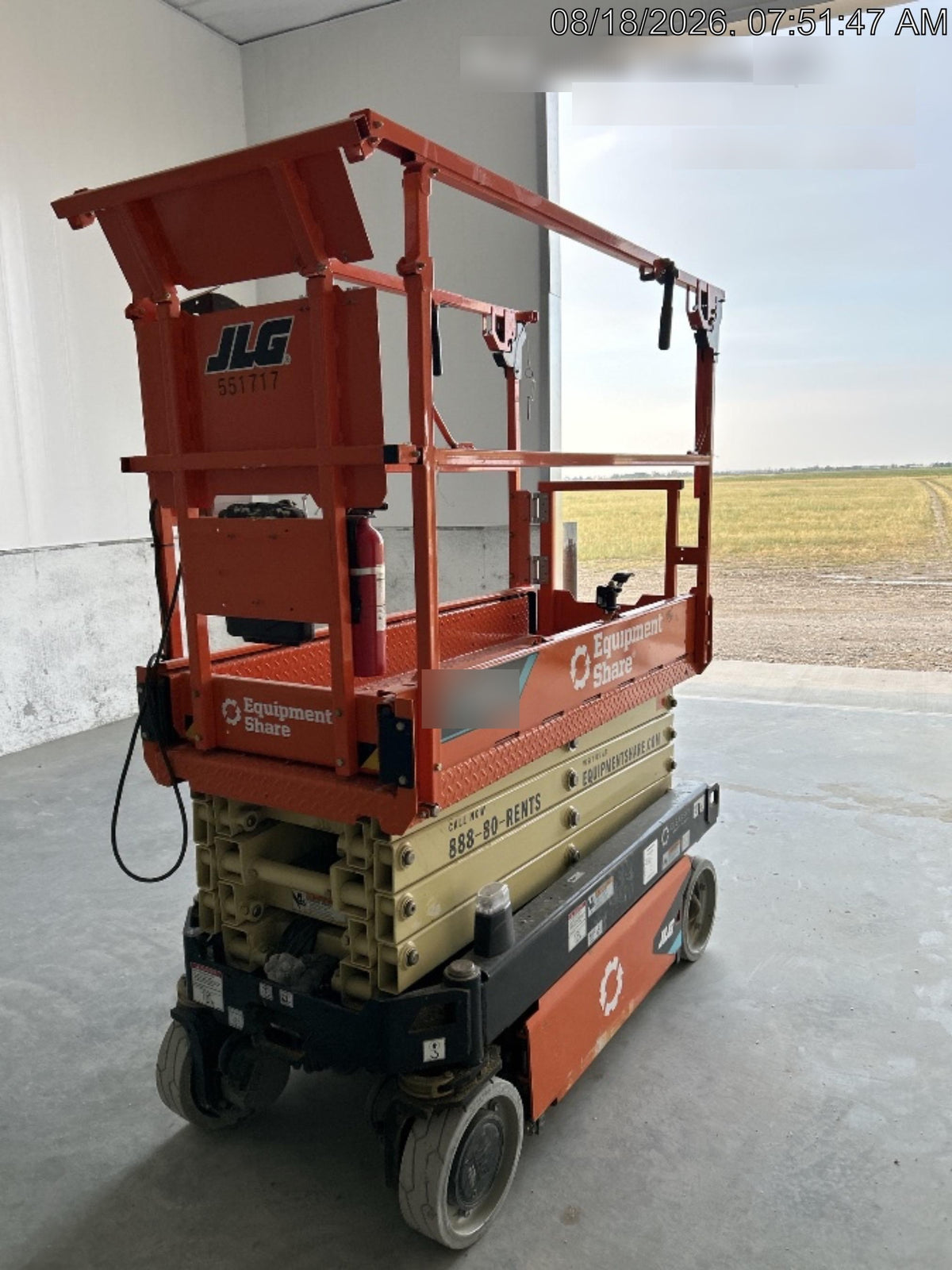 2025 JLG ES1932