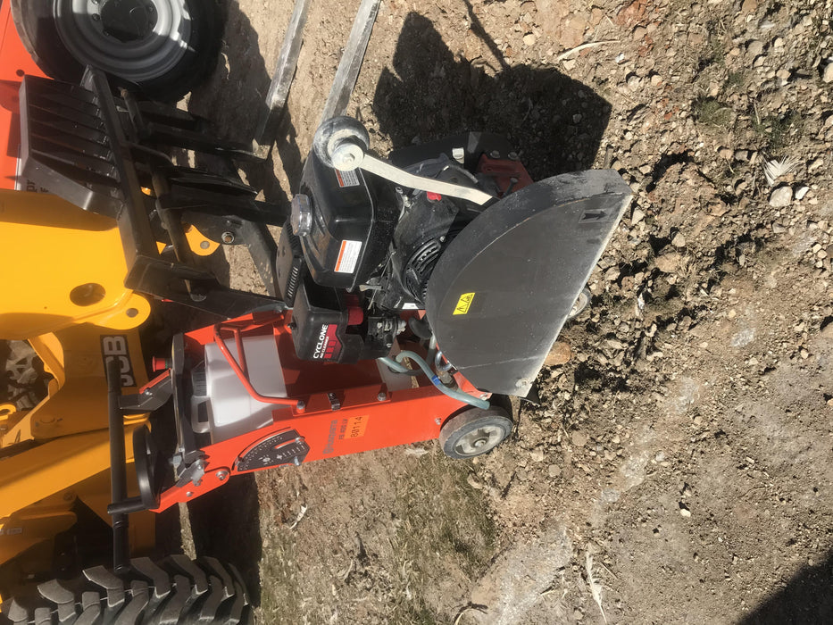 2020 HUSQVARNA FS 400