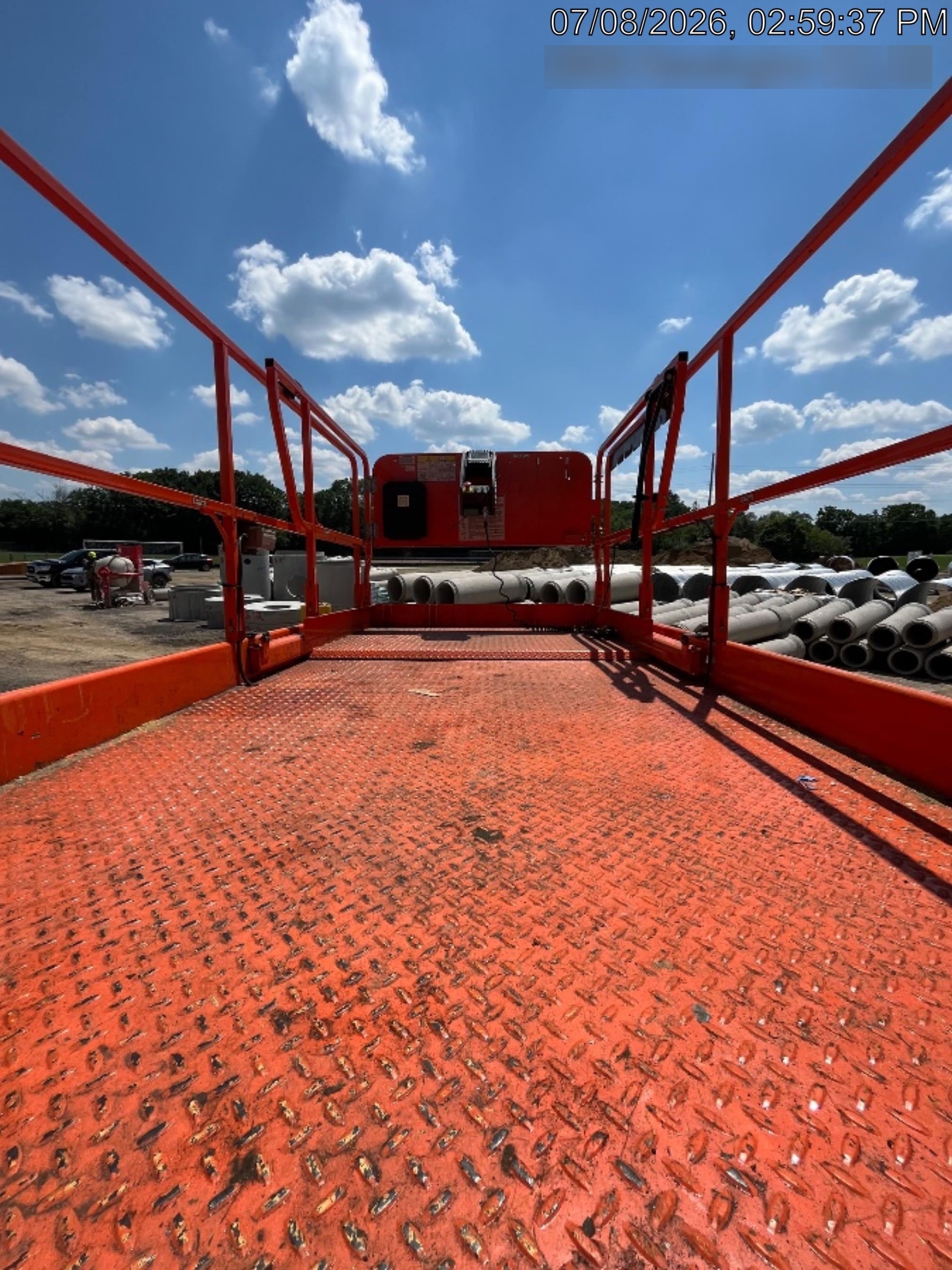 2022 JLG ERT4069