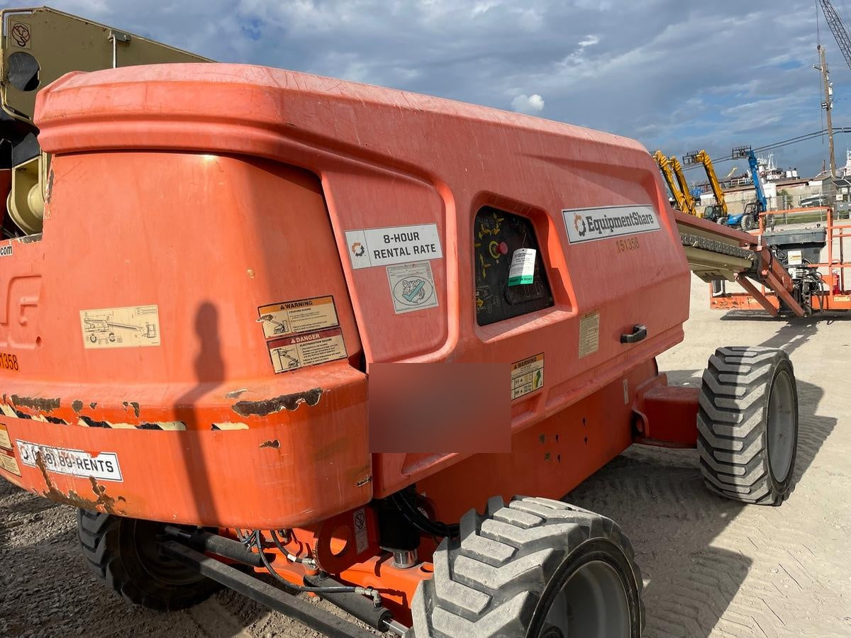 2021 JLG 660SJ