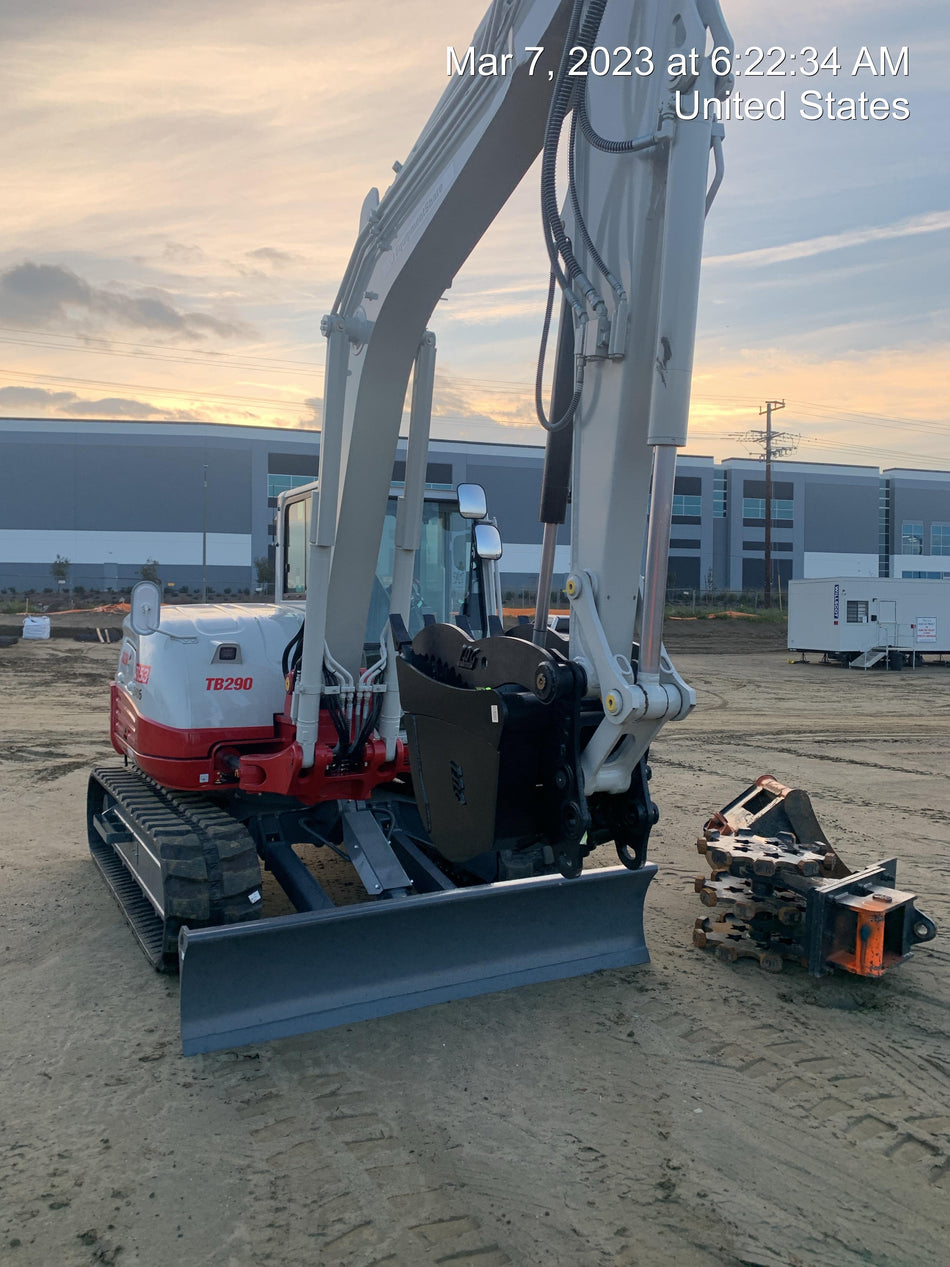 2023 TAKEUCHI TB290-CR