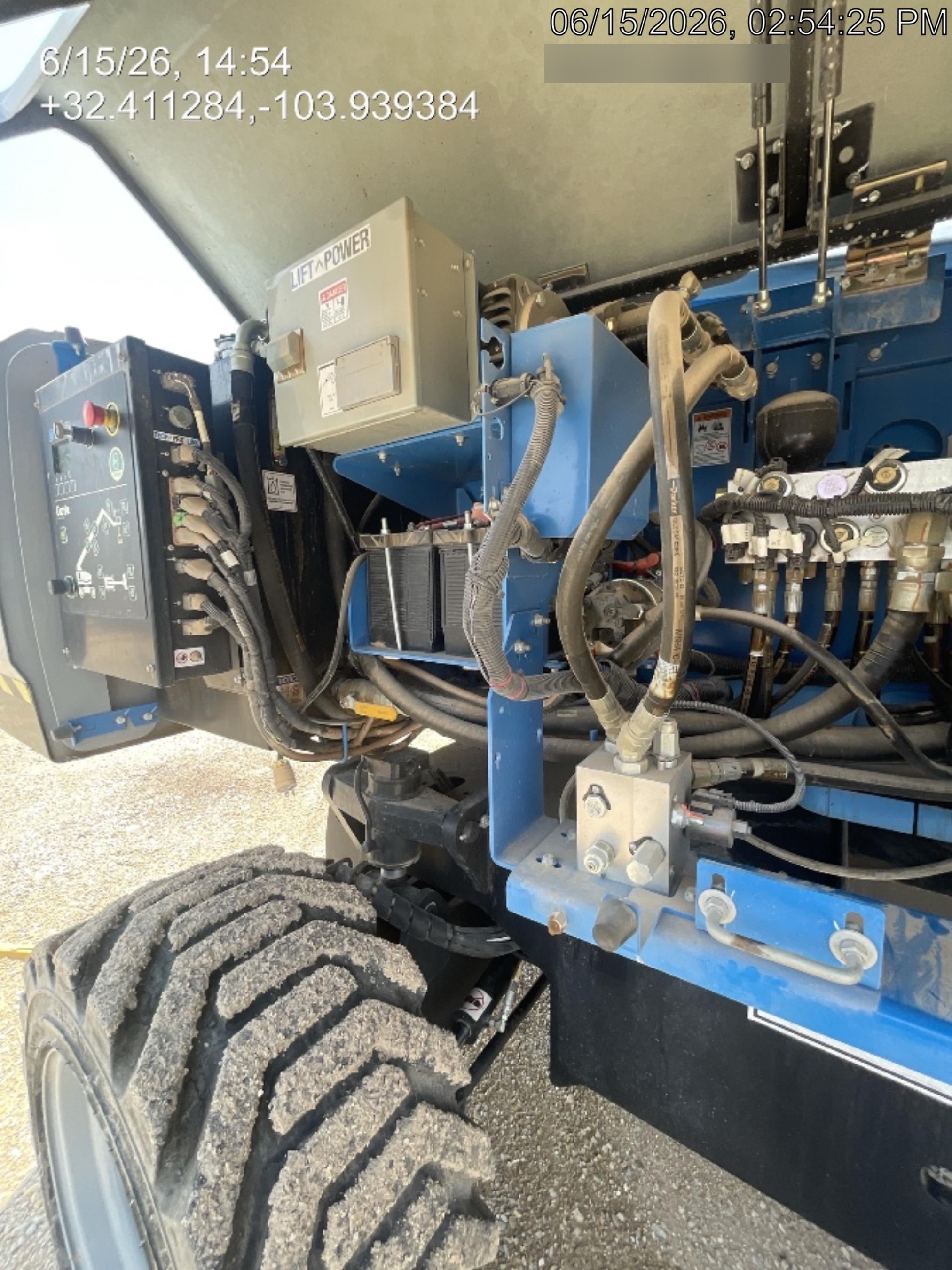 2022 GENIE S-85 XC