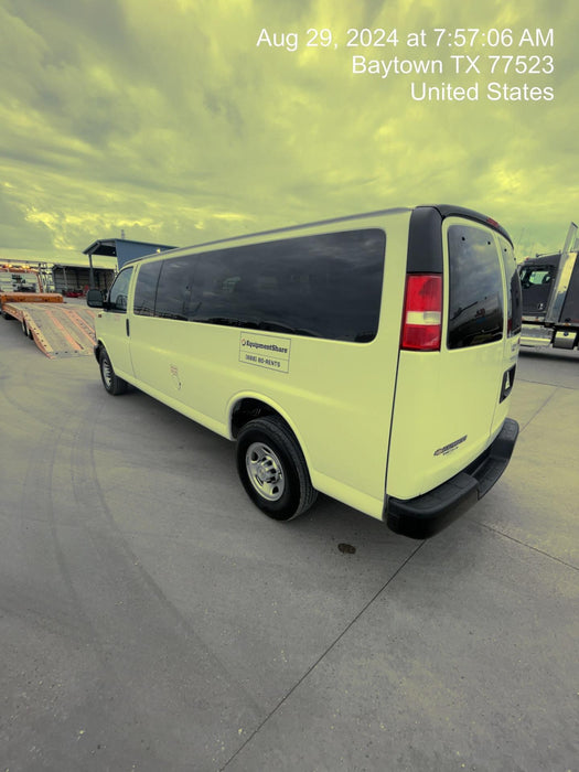 2023 CHEVROLET Express Van - Rental