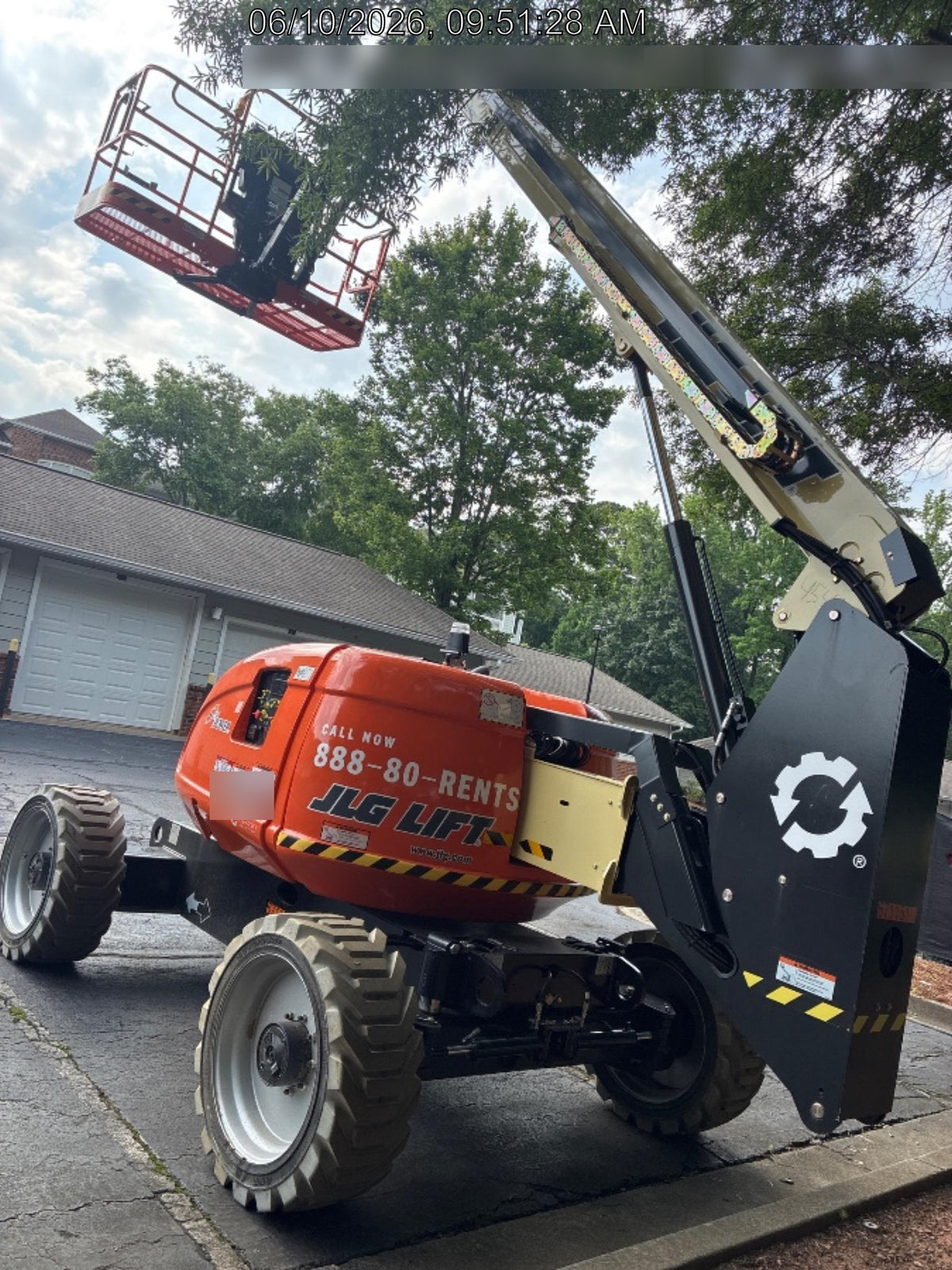 2026 JLG 600AJ
