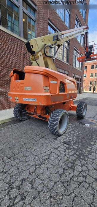 2020 JLG 660SJ