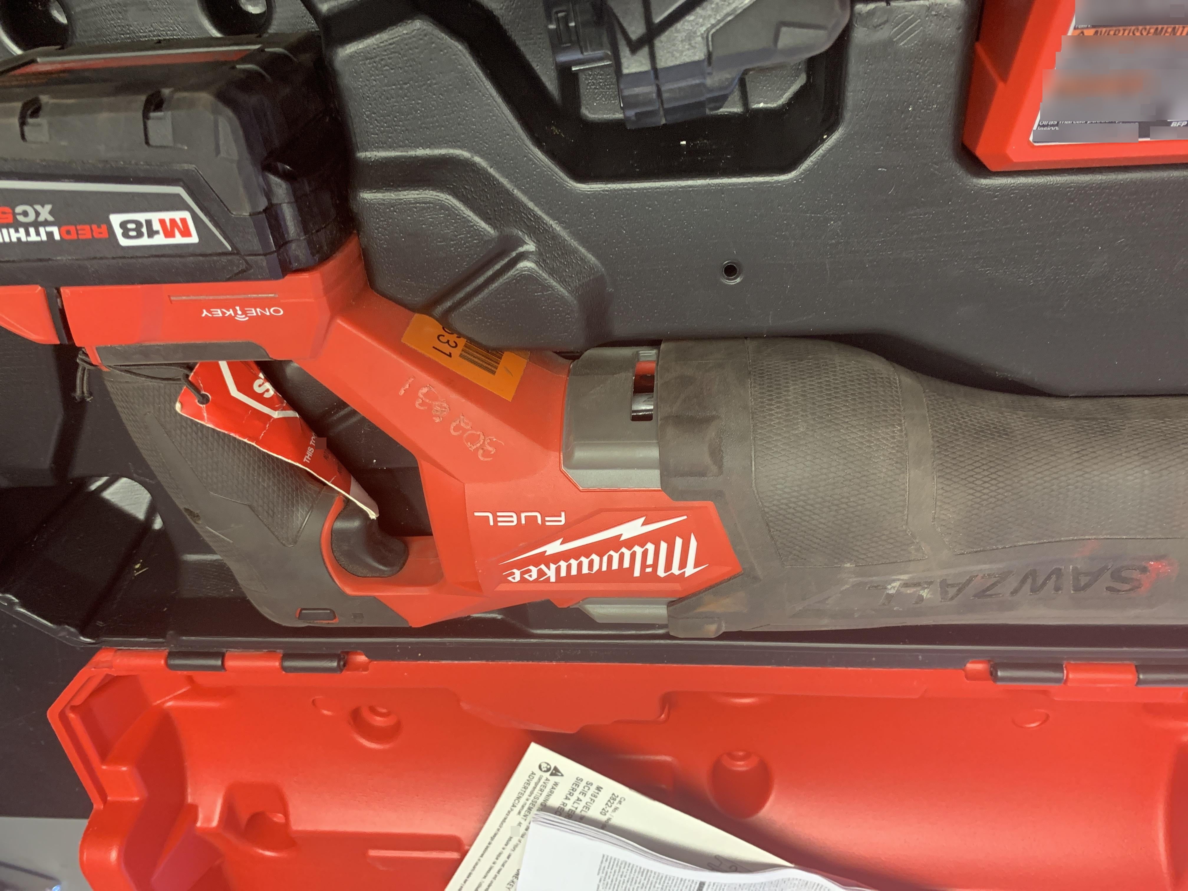 2023 MILWAUKEE 2822-22