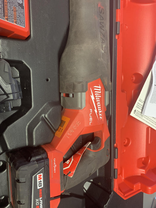 2023 MILWAUKEE 2822-22