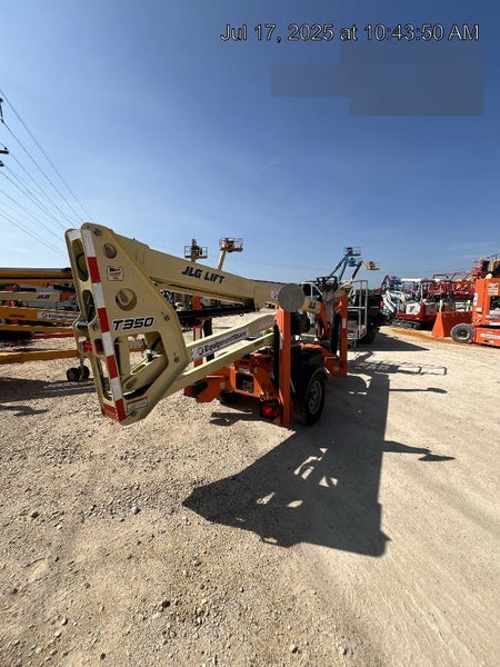 2022 JLG T350