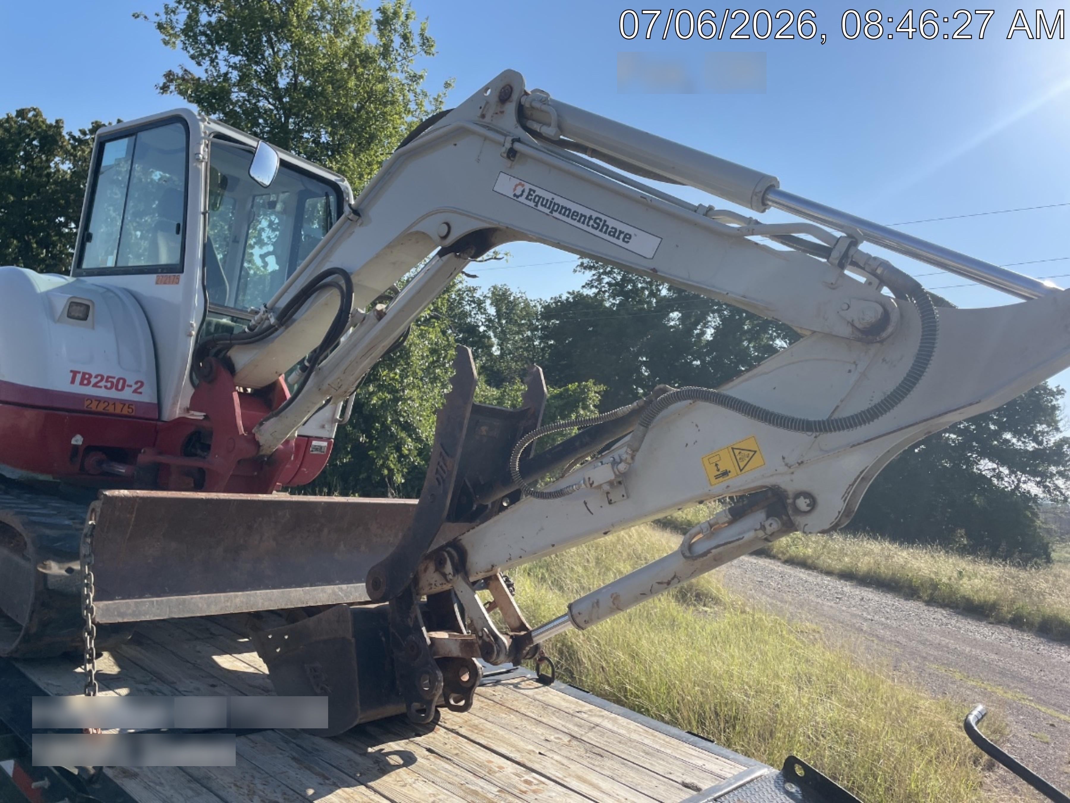 2022 TAKEUCHI TB250-2CR