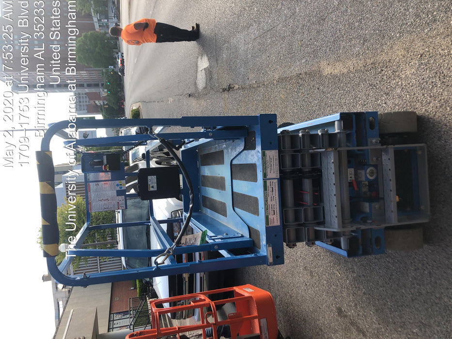 2019 Genie GS-1930 Fixed Rails with Chain Entry