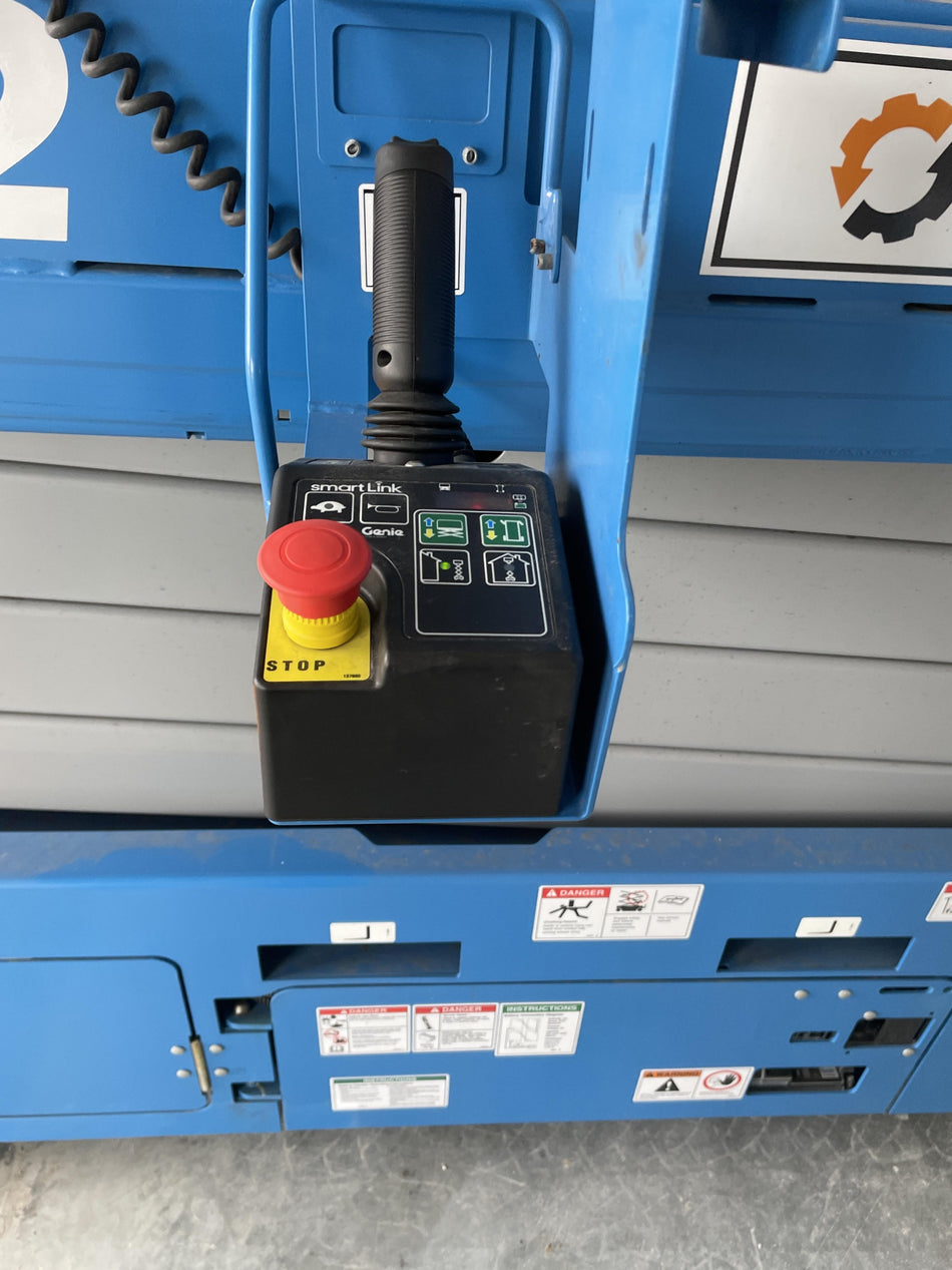 2022 GENIE GS-2632