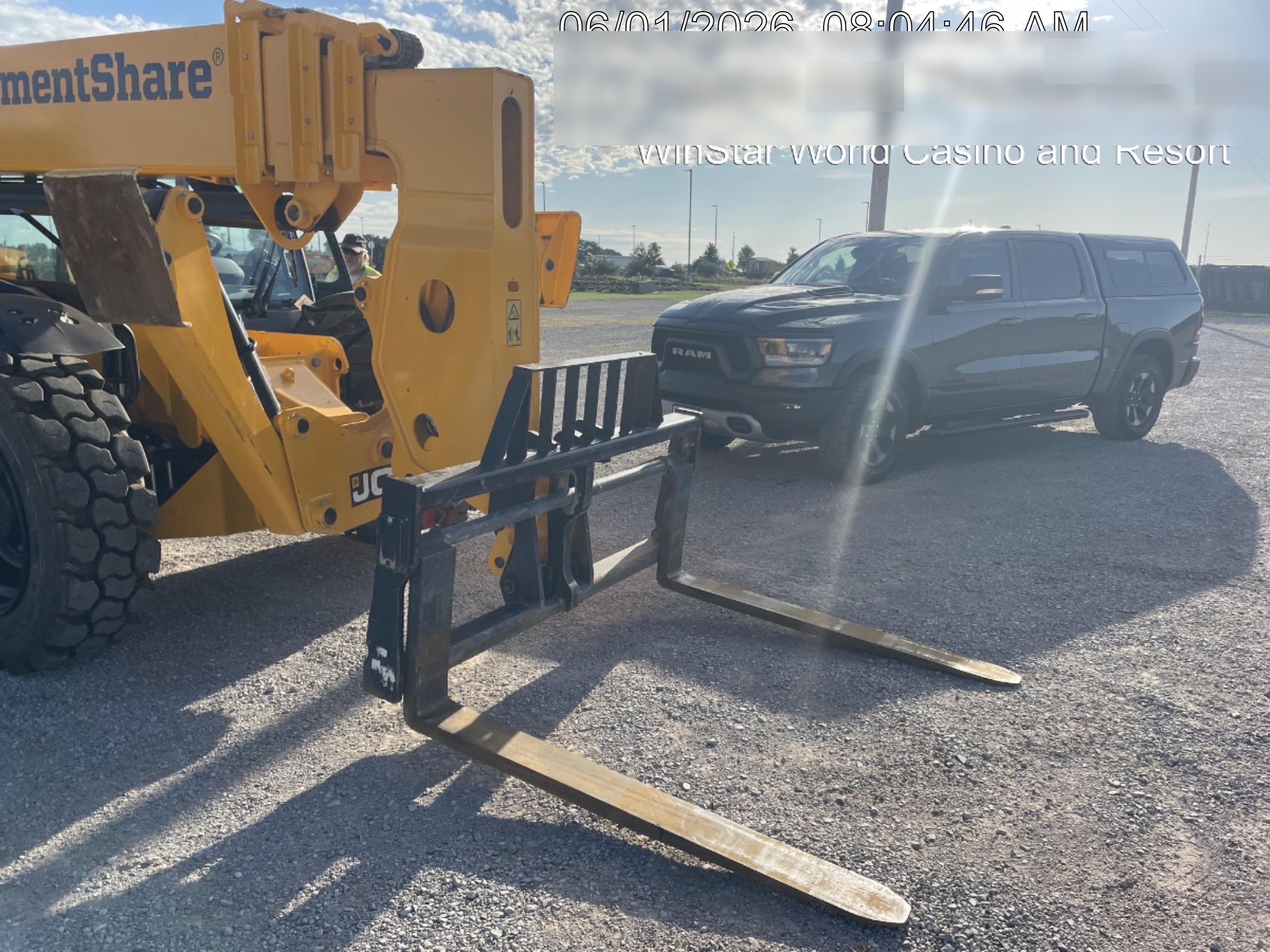 2025 JCB 510-56