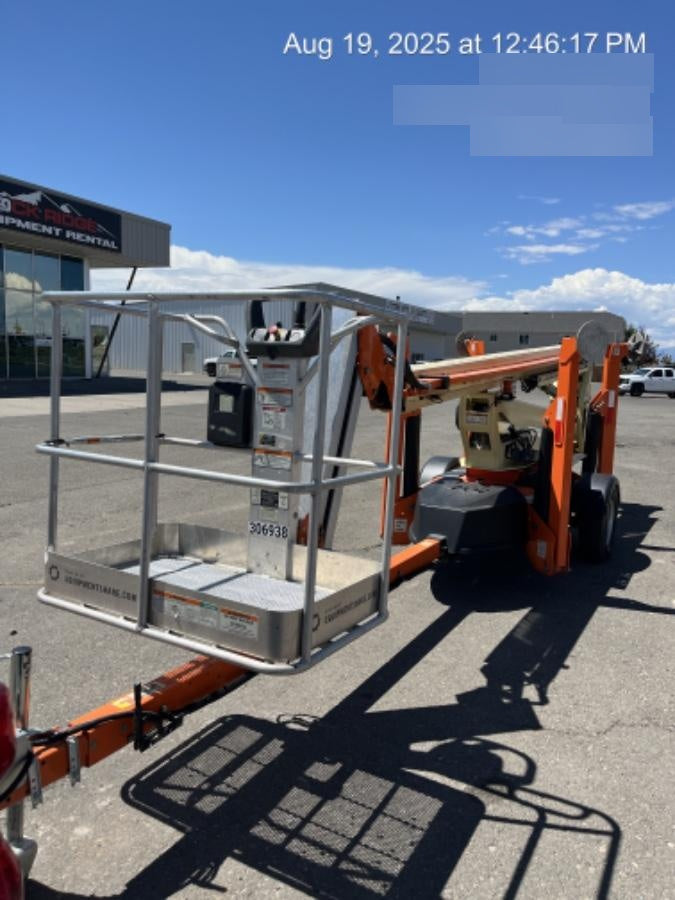 2023 JLG T500J