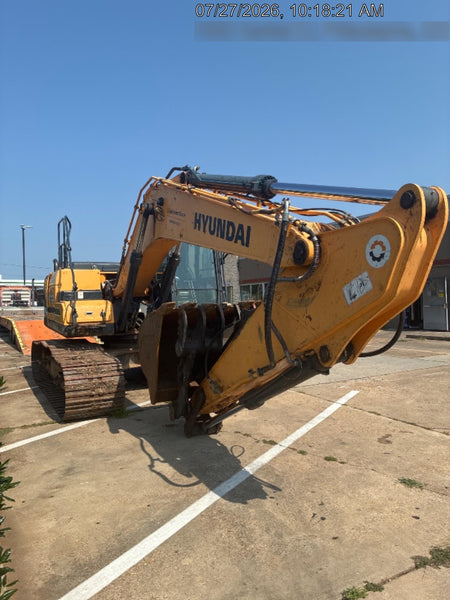 2016 HYUNDAI HX220L