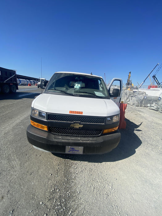 2023 CHEVROLET Express Van - Rental